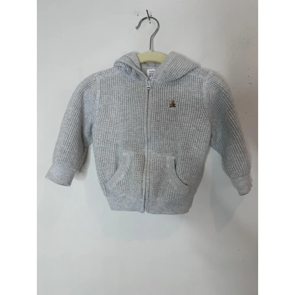 Baby GAP Hooded Sweater‎ Toddler Boys 18-24 Months Gray Full Zip Knit Teddy Bear